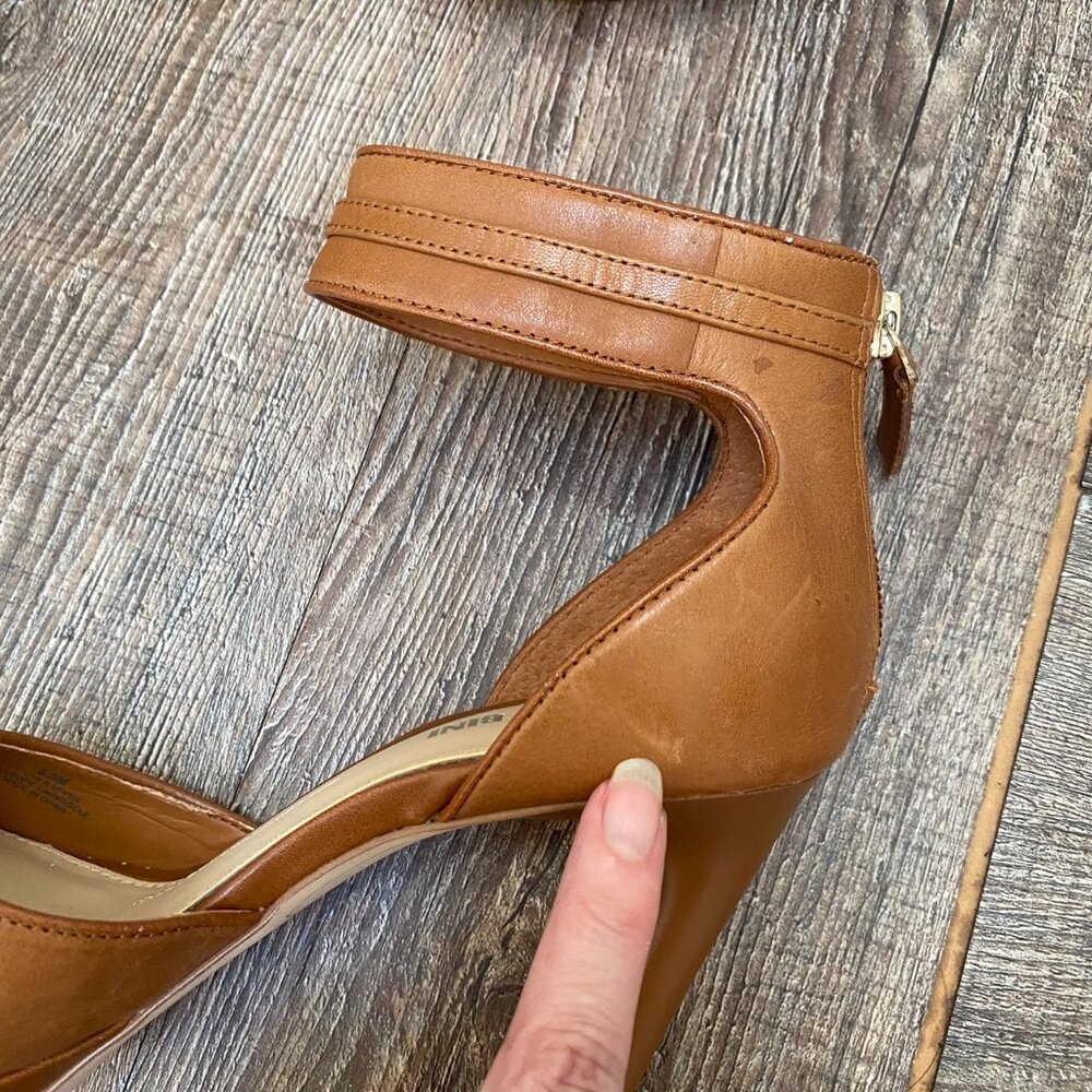 Gianni Bini Leather Ankle Strap Heel Size 6.5 Brown 5 in Zip Back Platform - Picture 16 of 16